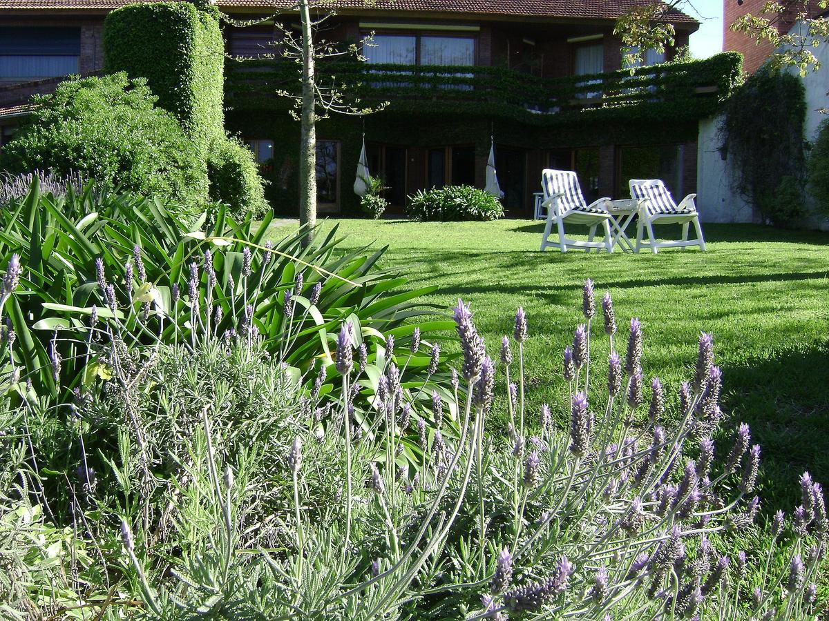 Villa De La Costa Chascomus Exterior photo